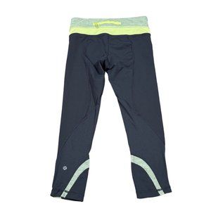 Lululemon Women's Sz 4 Cropped 22'' Leggings‎ Gray / Green w Back Zip Pocket